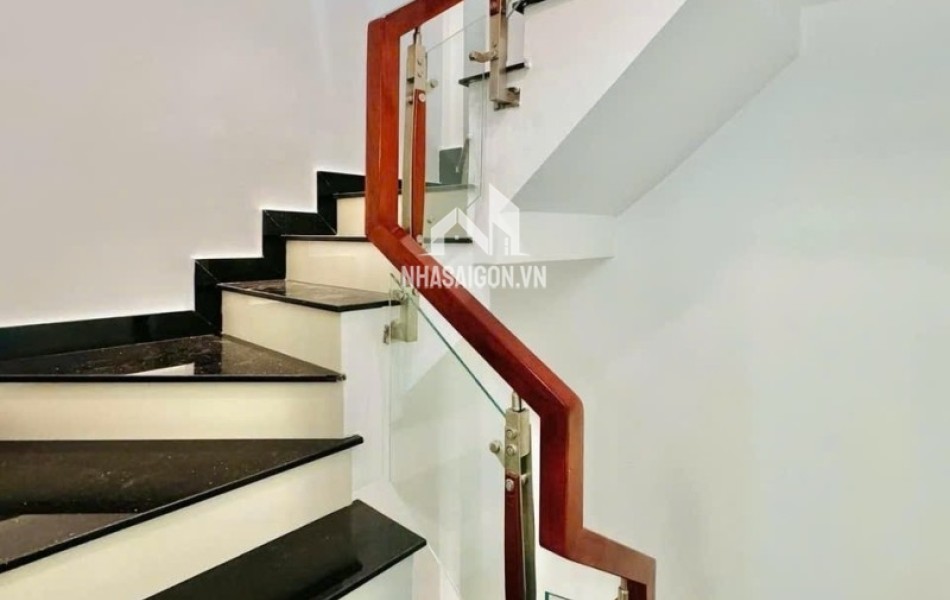 Bán nhà đẹp Hẻm đường Phạm Văn Chiêu Phường 16 Gò Vấp 36m2 Full Nội Thất